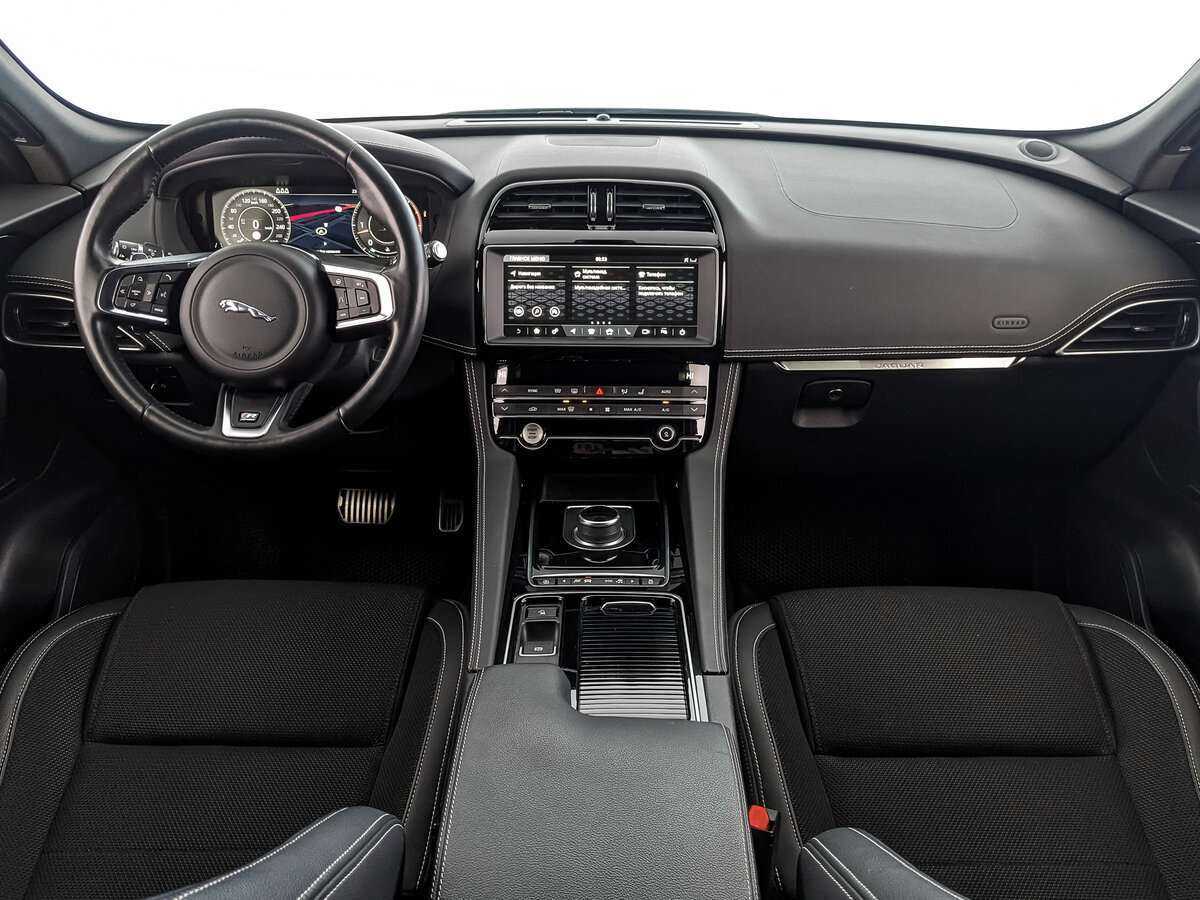 Jaguar F-Pace с пробегом — 2019 год. Фото: #9