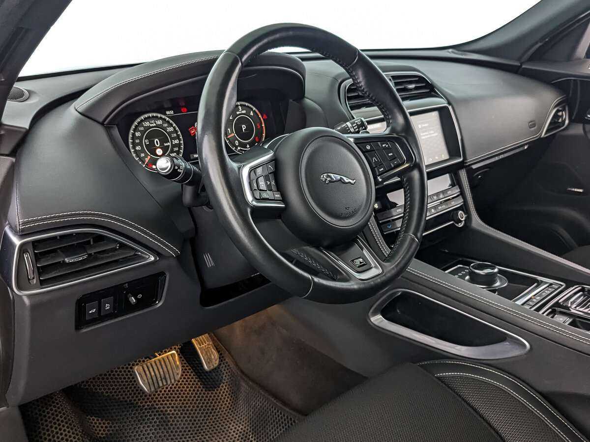 Jaguar F-Pace с пробегом — 2019 год. Фото: #10