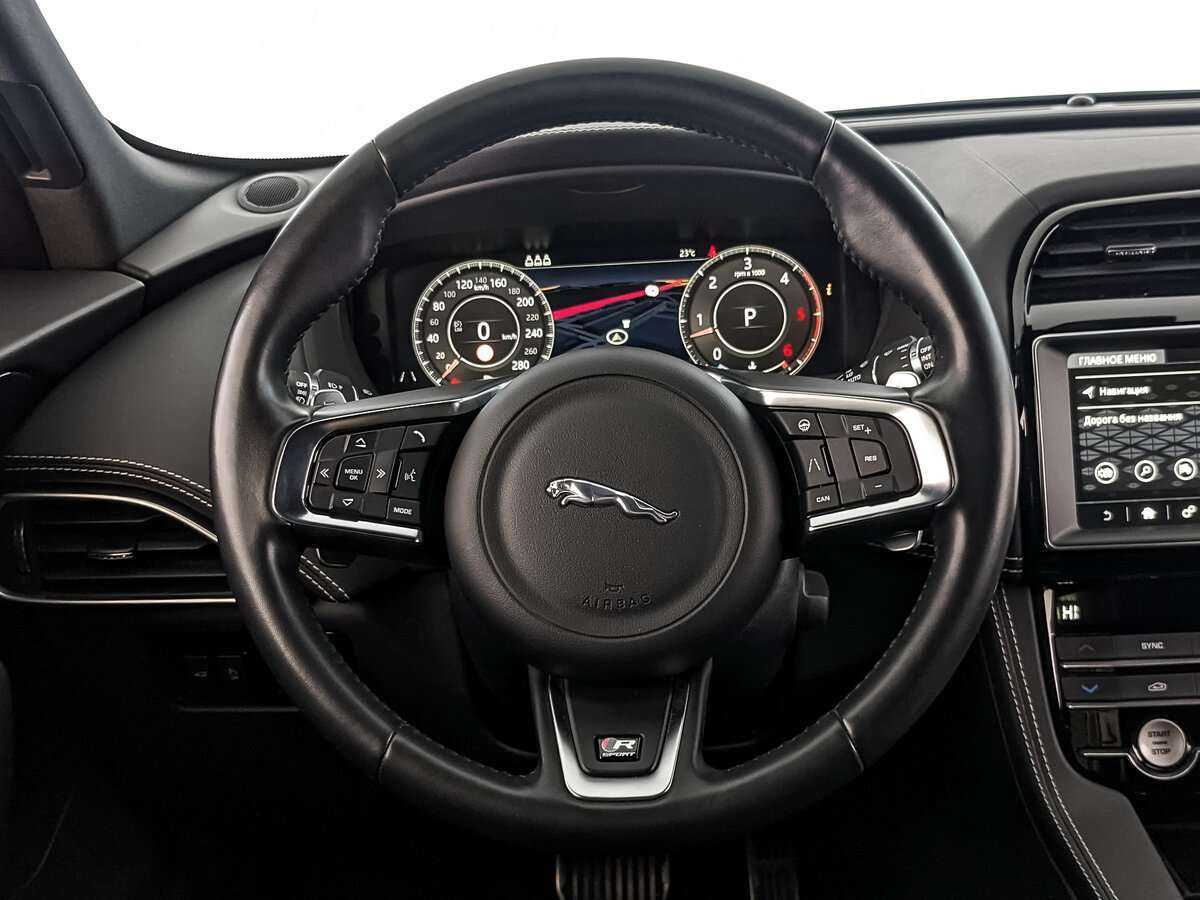Jaguar F-Pace с пробегом — 2019 год. Фото: #17