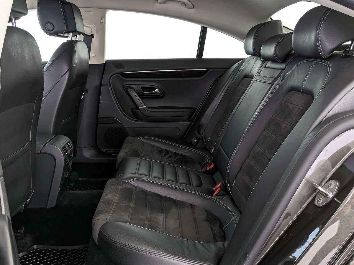 Volkswagen Passat CC с пробегом — 2012 год. Фото: #16