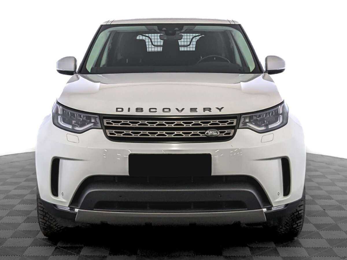 Land Rover Discovery с пробегом — 2018 год. Фото: #1