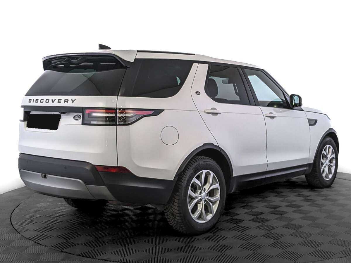 Land Rover Discovery с пробегом — 2018 год. Фото: #3