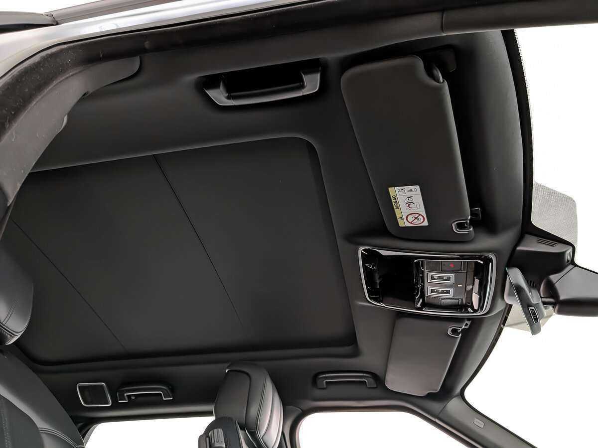 Land Rover Range Rover Sport с пробегом — 2021 год. Фото: #15