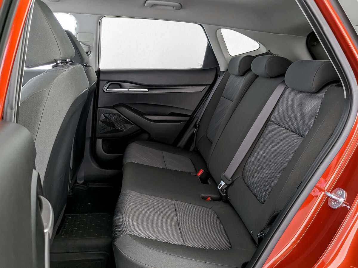 Kia Seltos с пробегом — 2023 год. Фото: #9