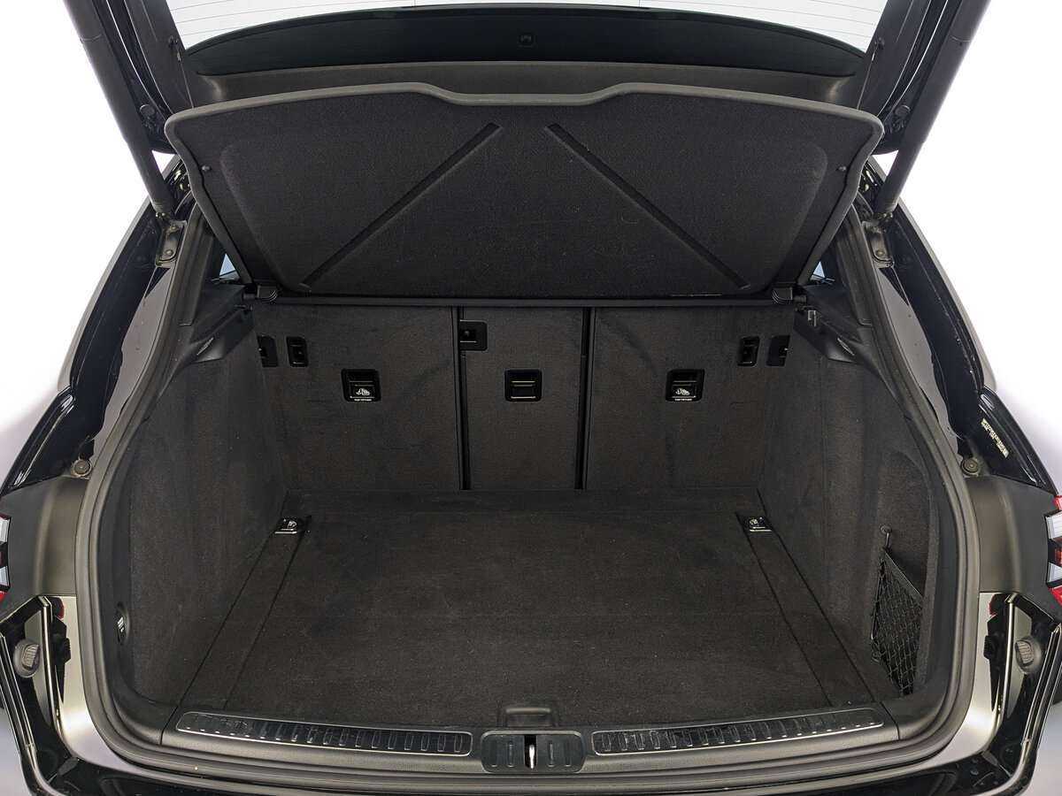 Porsche Macan с пробегом — 2018 год. Фото: #9