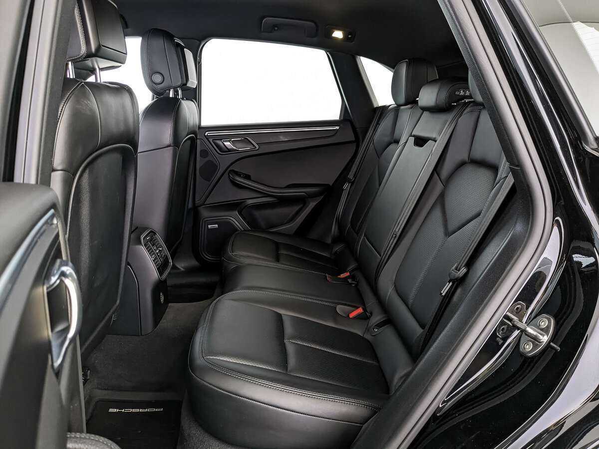 Porsche Macan с пробегом — 2018 год. Фото: #17