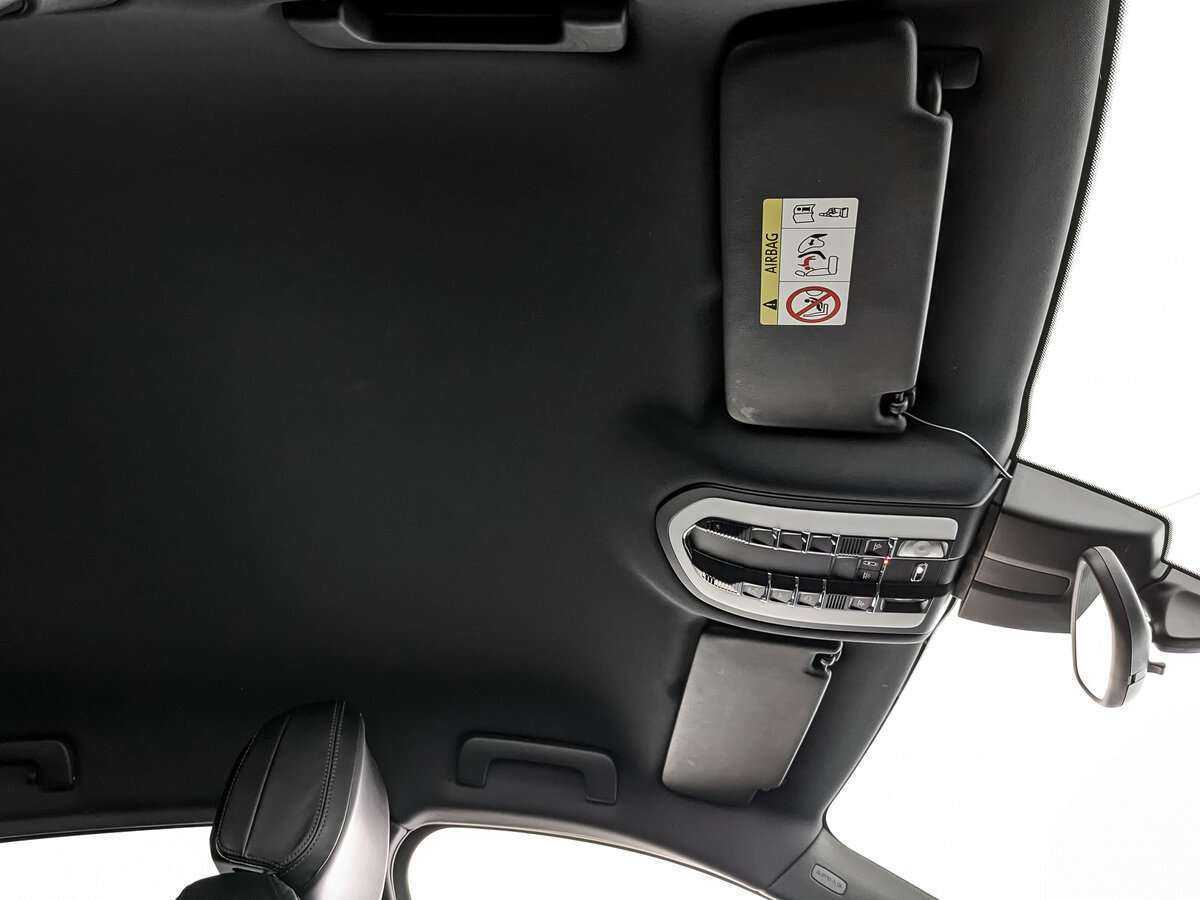 Porsche Macan с пробегом — 2018 год. Фото: #22