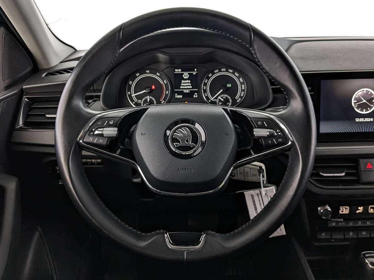 Skoda Rapid с пробегом — 2021 год. Фото: #17