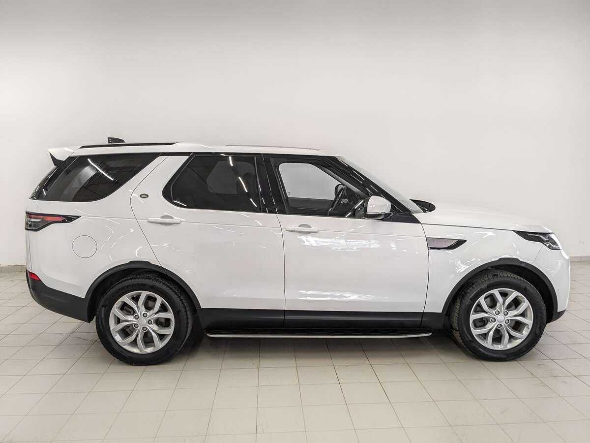 Land Rover Discovery с пробегом — 2018 год. Фото: #3