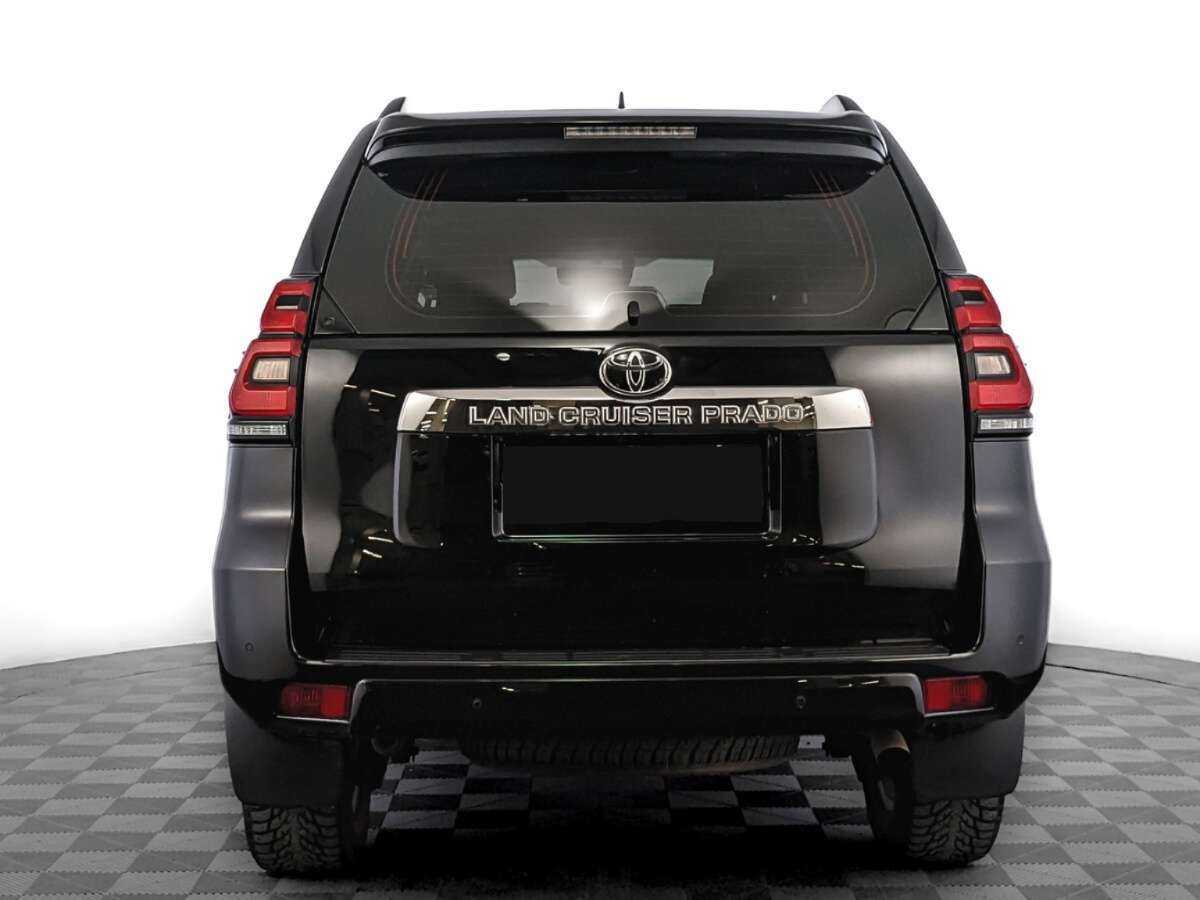 Toyota Land Cruiser Prado с пробегом — 2018 год. Фото: #5