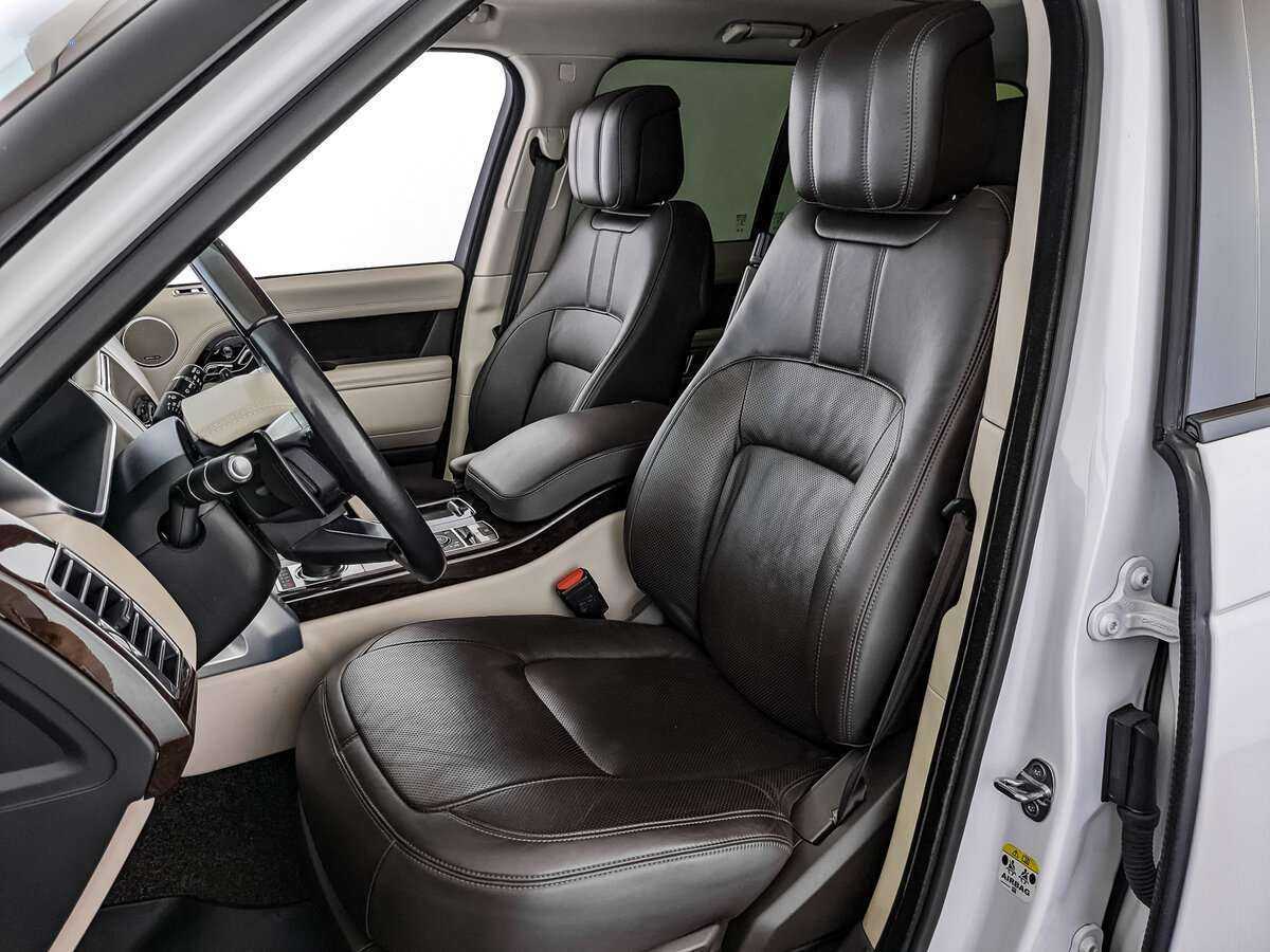 Land Rover Range Rover с пробегом — 2020 год. Фото: #14