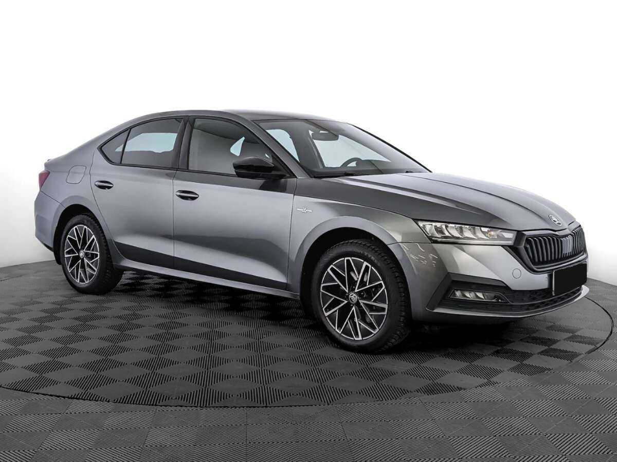 Skoda Octavia с пробегом — 2022 год. Фото: #2
