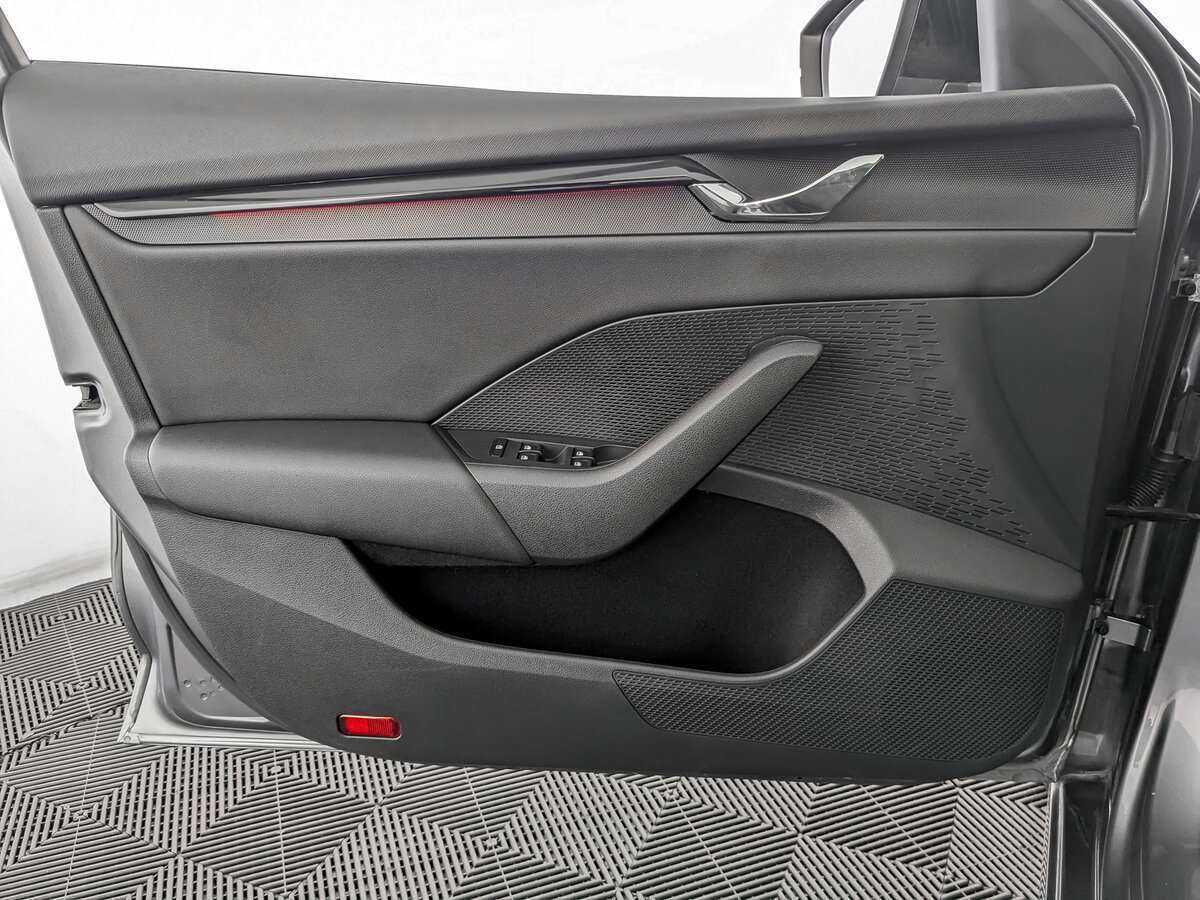 Skoda Octavia с пробегом — 2022 год. Фото: #14