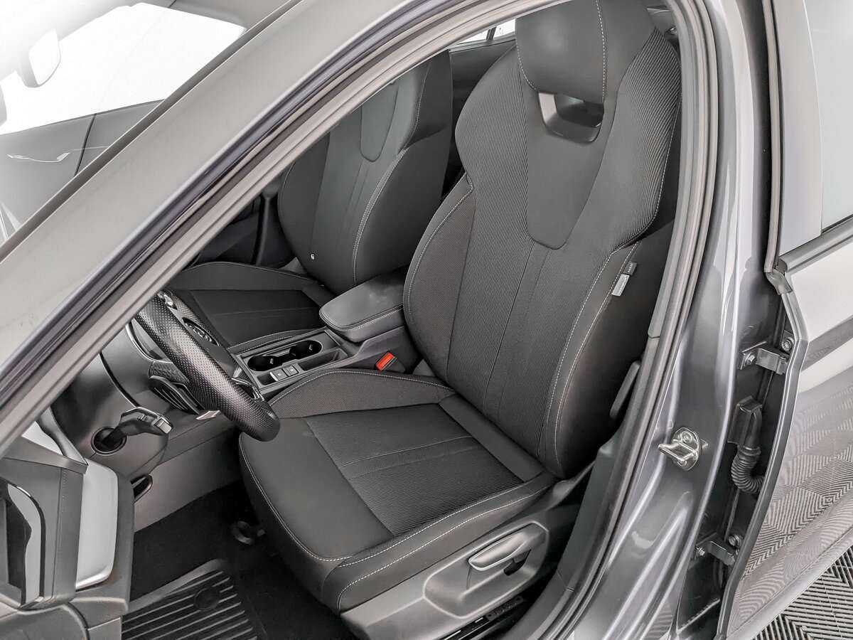 Skoda Octavia с пробегом — 2022 год. Фото: #15