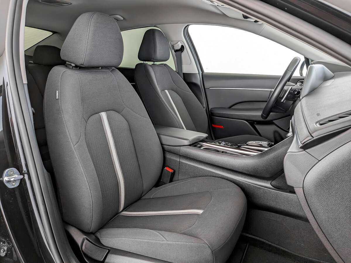 Hyundai Sonata с пробегом — 2020 год. Фото: #22