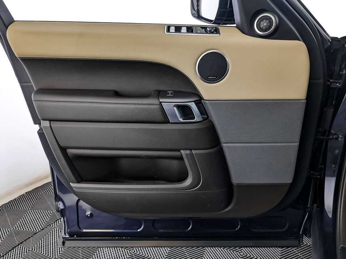 Land Rover Range Rover Sport с пробегом — 2019 год. Фото: #13