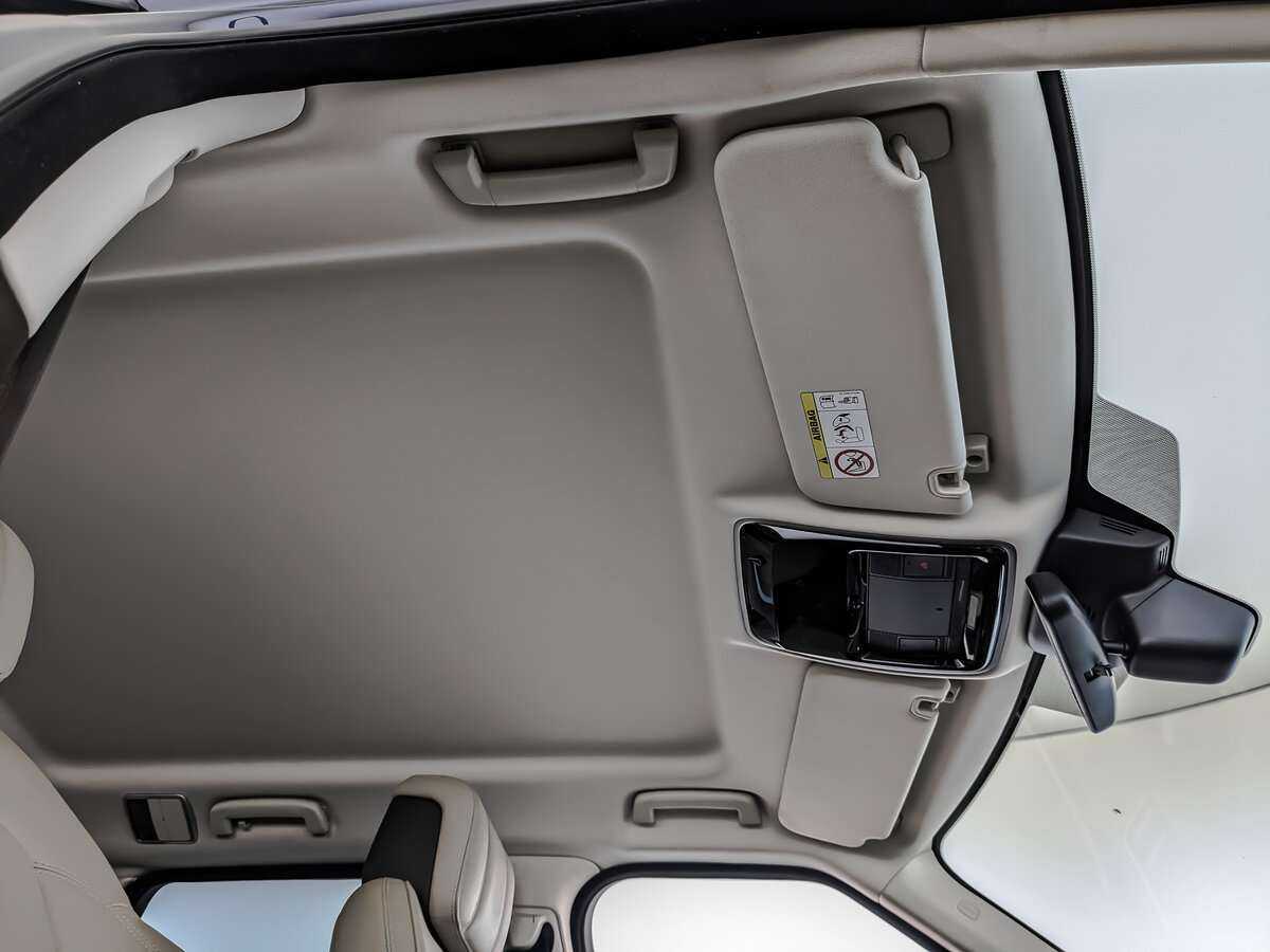 Land Rover Range Rover Sport с пробегом — 2019 год. Фото: #17