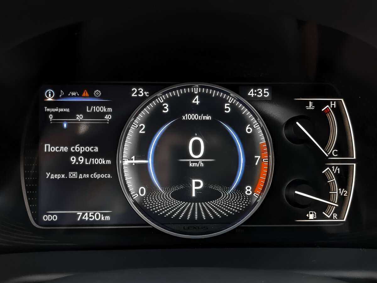 Lexus ES с пробегом — 2022 год. Фото: #11