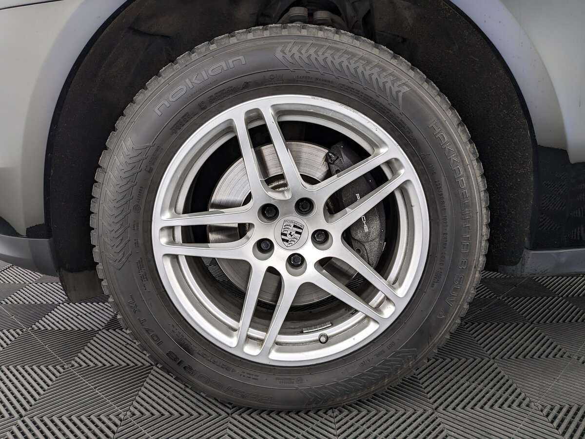 Porsche Macan с пробегом — 2021 год. Фото: #8