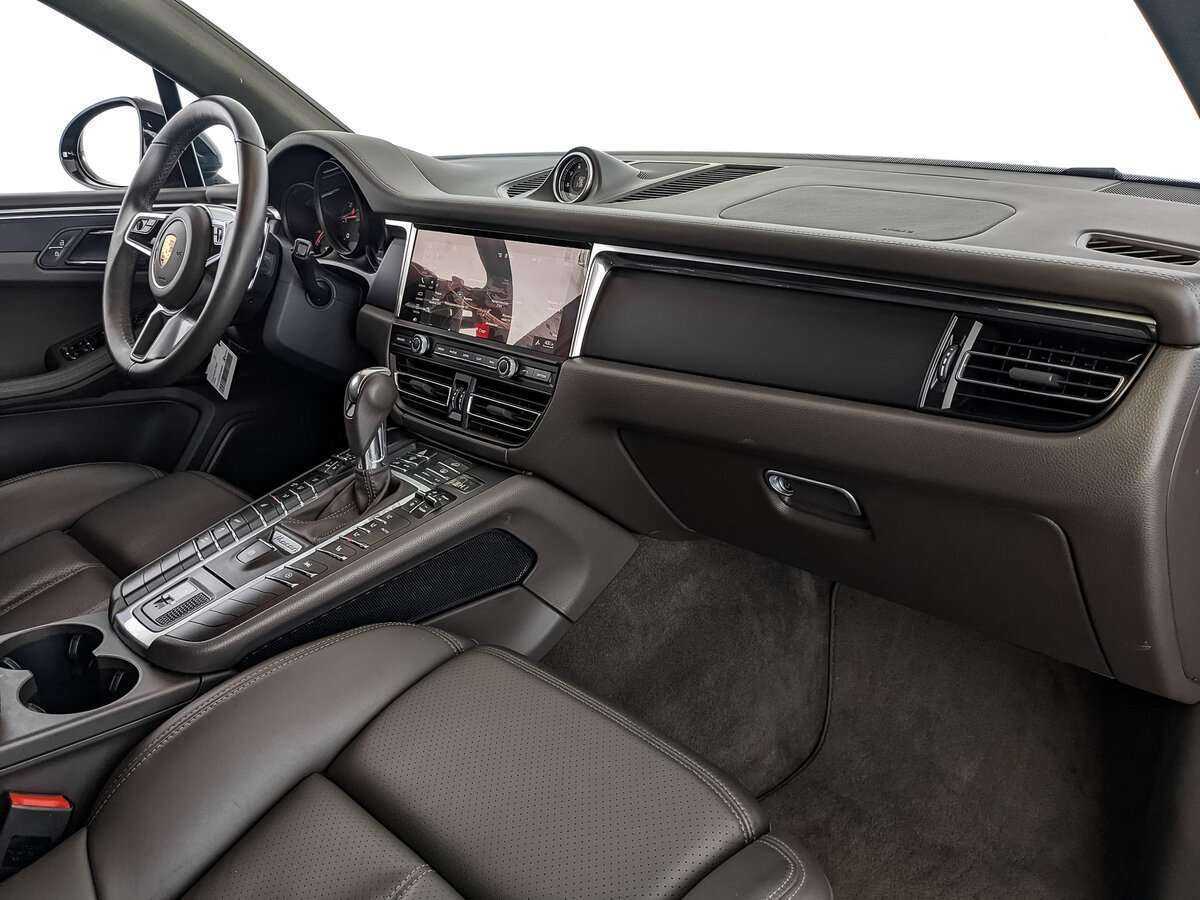 Porsche Macan с пробегом — 2021 год. Фото: #9