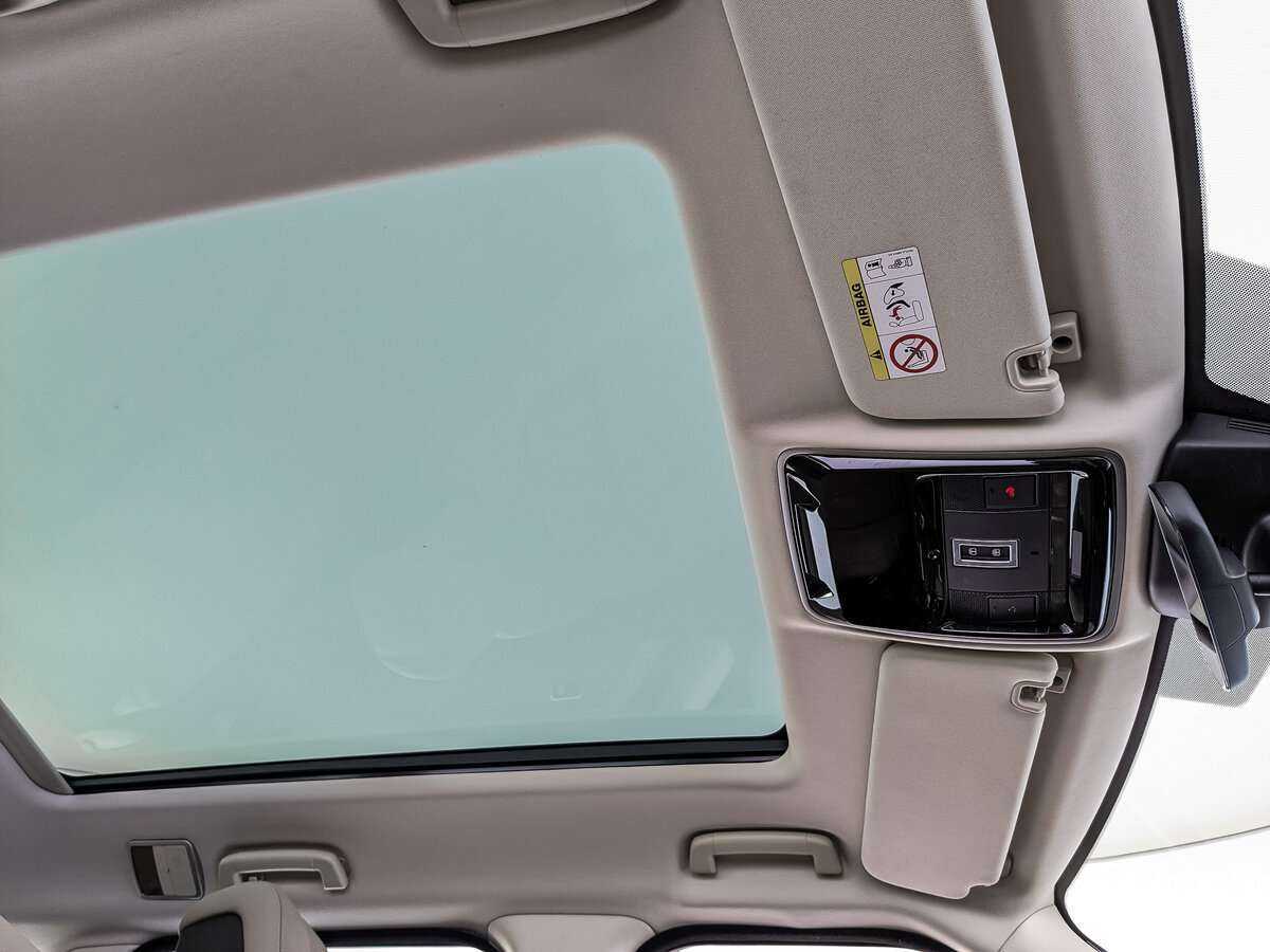 Land Rover Range Rover Sport с пробегом — 2020 год. Фото: #17