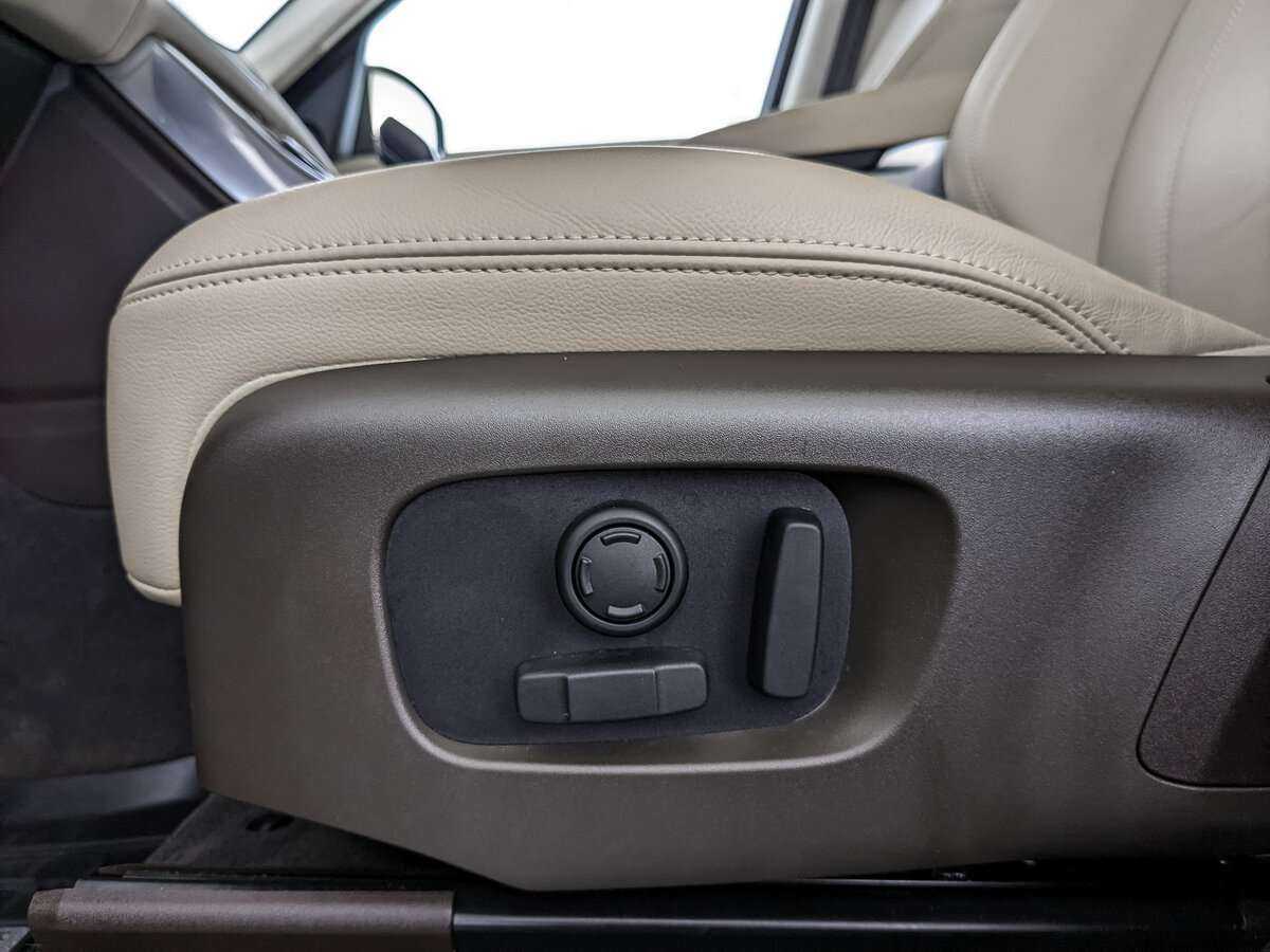 Land Rover Range Rover Sport с пробегом — 2020 год. Фото: #20