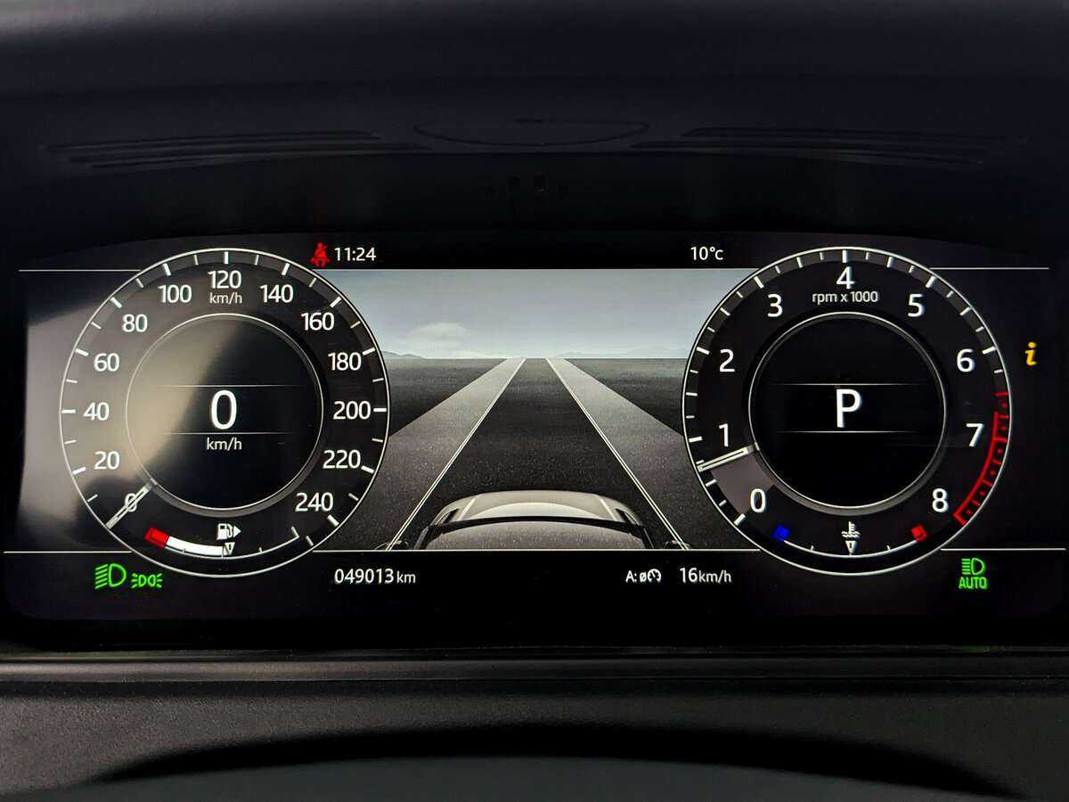 Land Rover Range Rover Velar с пробегом — 2019 год. Фото: #10