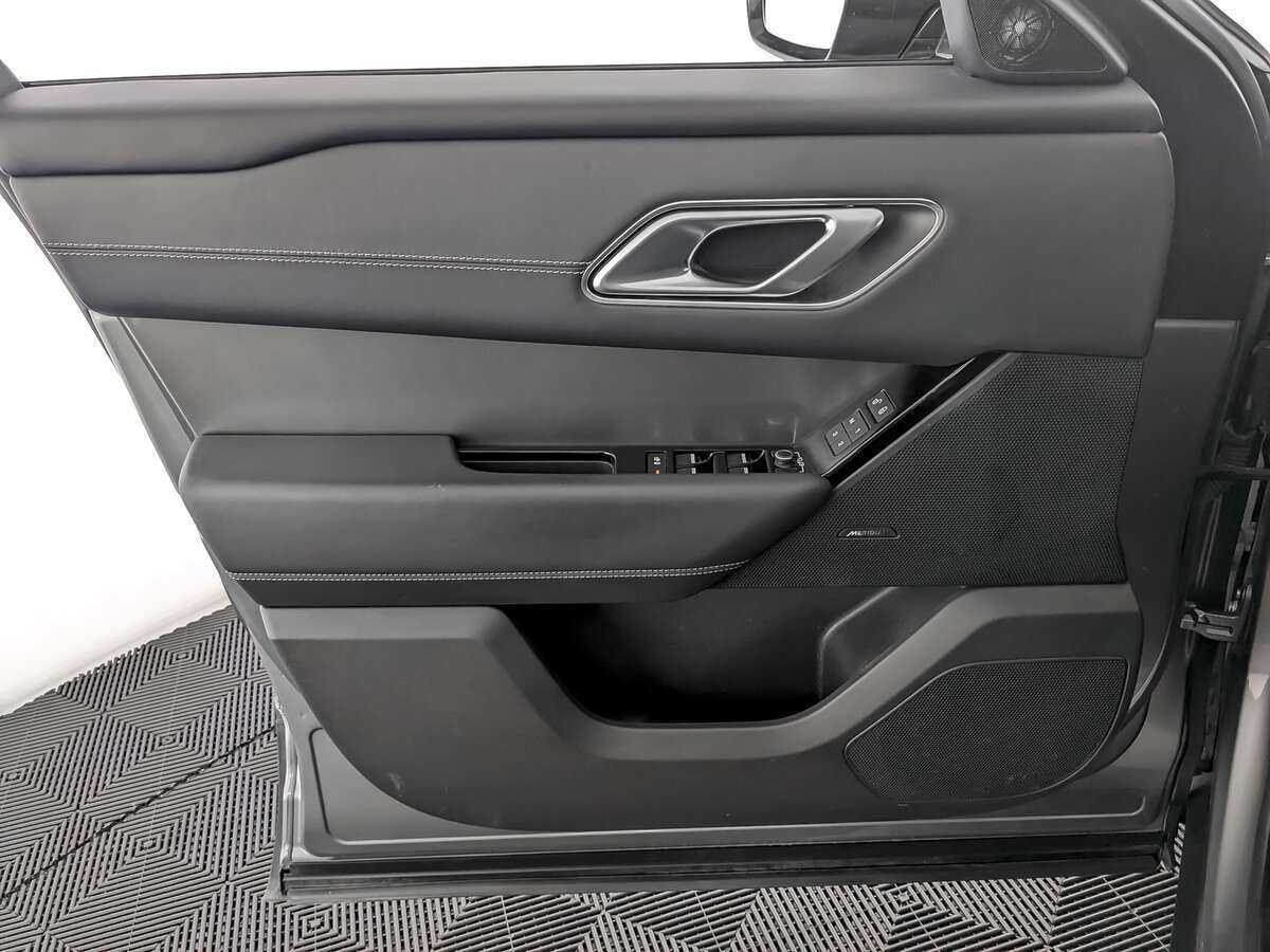 Land Rover Range Rover Velar с пробегом — 2019 год. Фото: #14