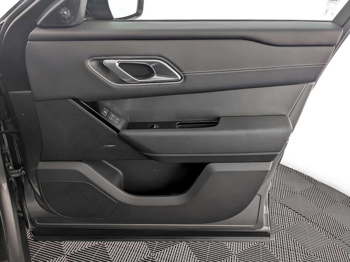 Land Rover Range Rover Velar с пробегом — 2019 год. Фото: #20