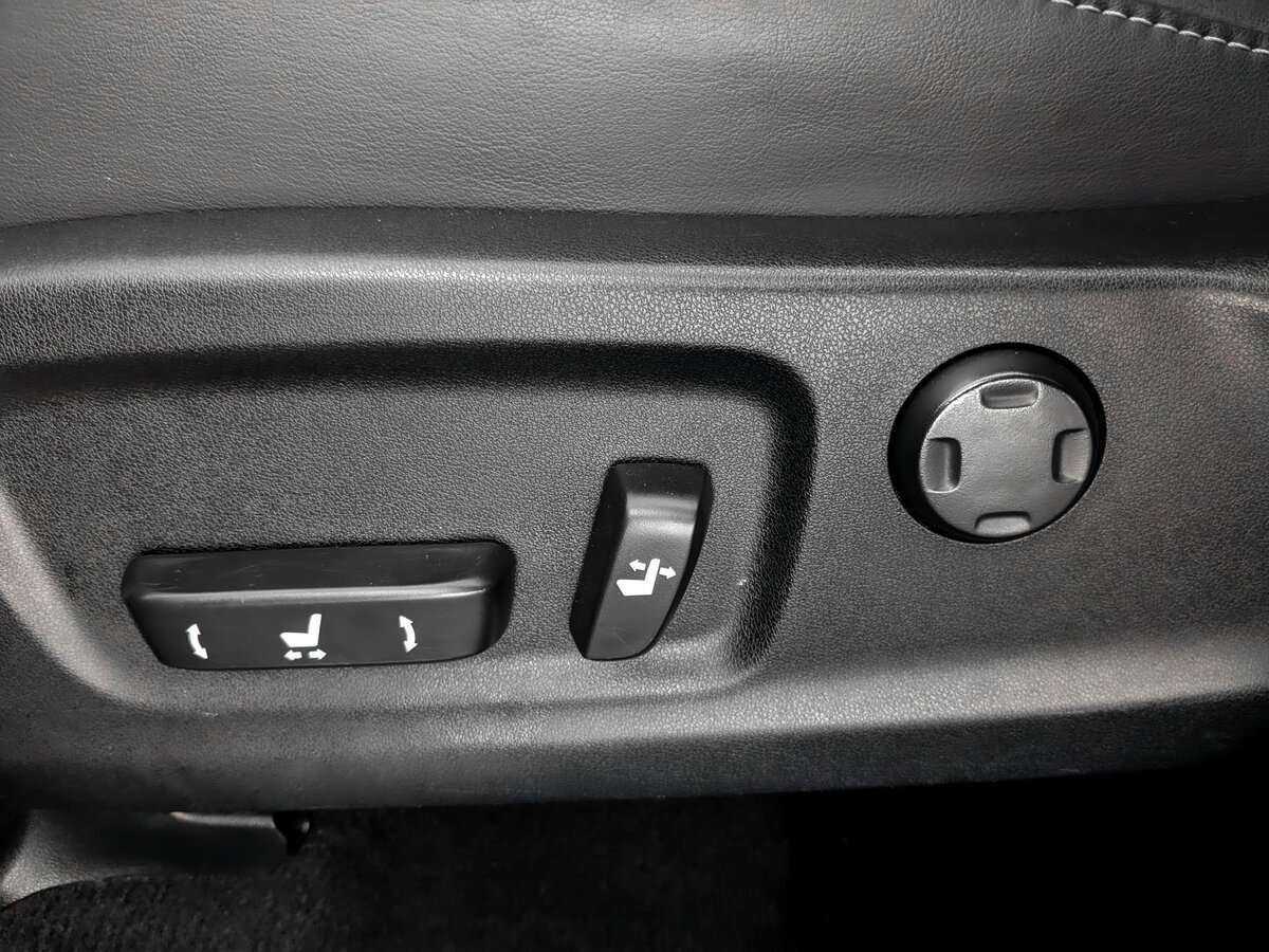 Lexus RX с пробегом — 2018 год. Фото: #15