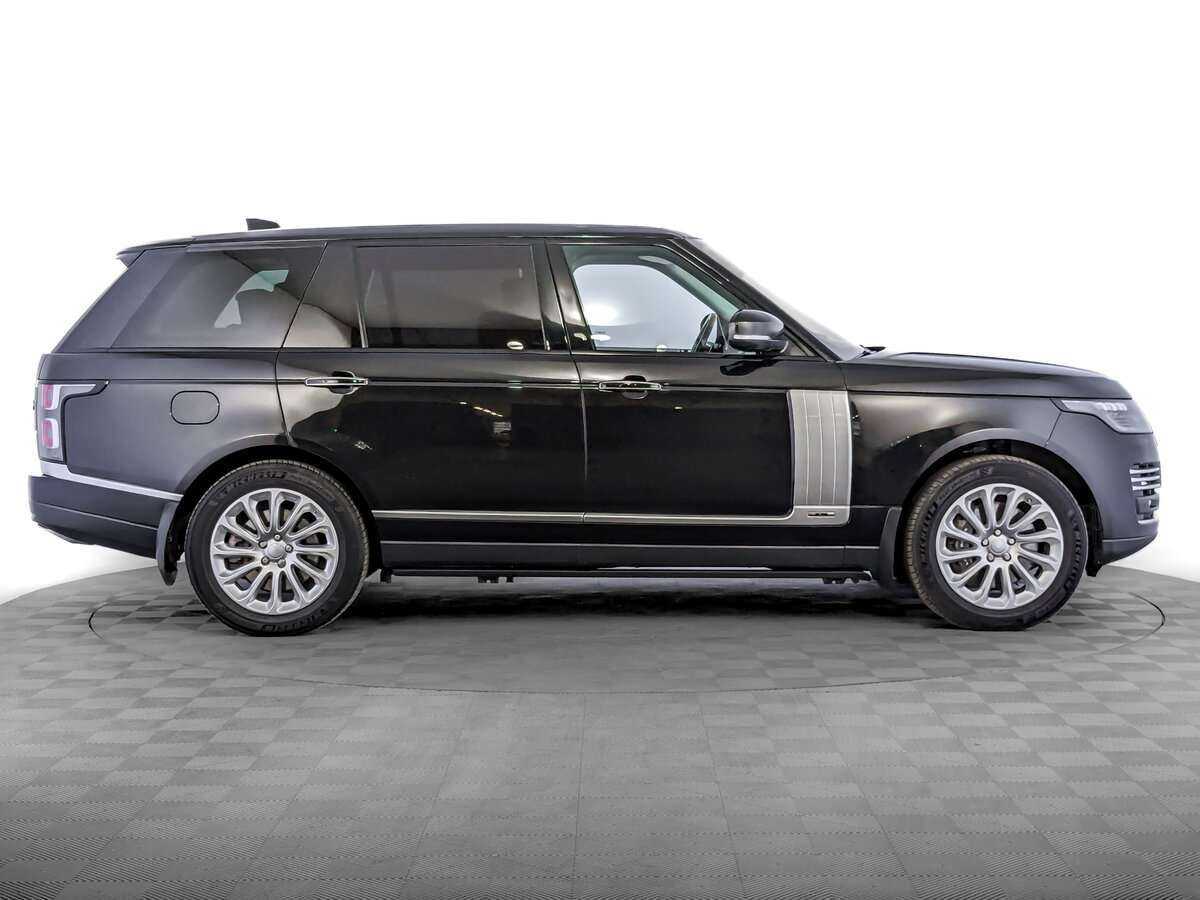 Land Rover Range Rover с пробегом — 2018 год. Фото: #3