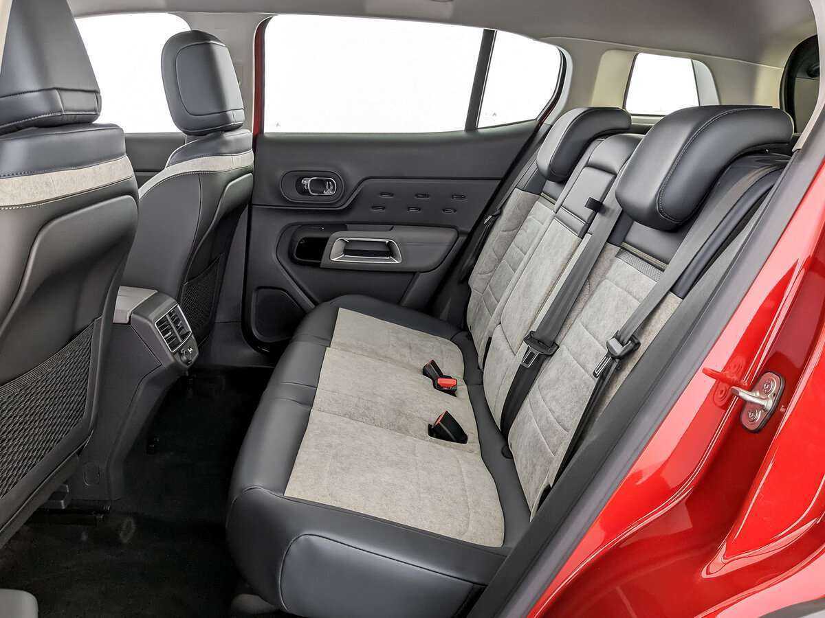 Citroen C5 Aircross с пробегом — 2023 год. Фото: #9