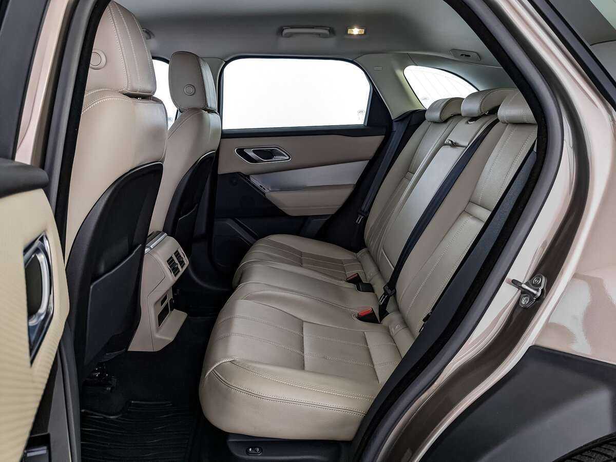 Land Rover Range Rover Velar с пробегом — 2017 год. Фото: #12