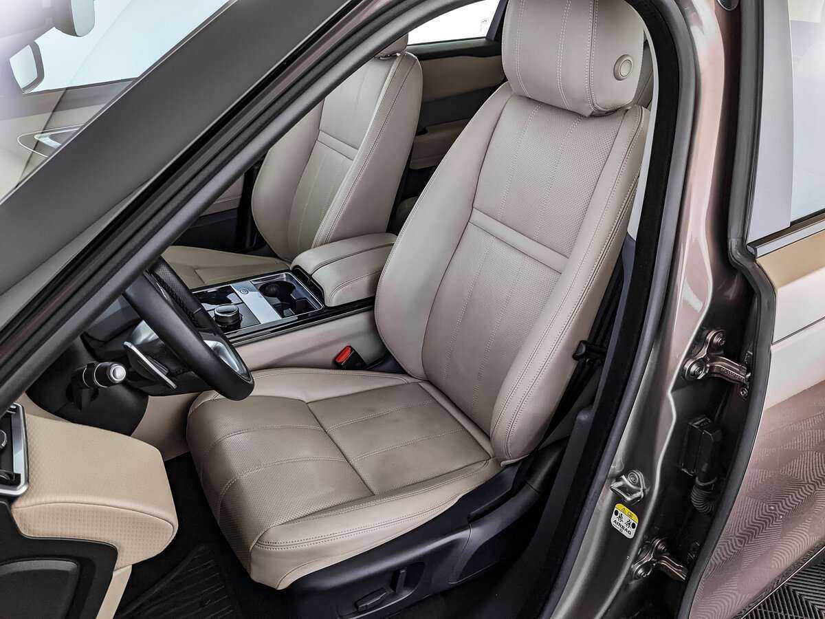 Land Rover Range Rover Velar с пробегом — 2017 год. Фото: #14