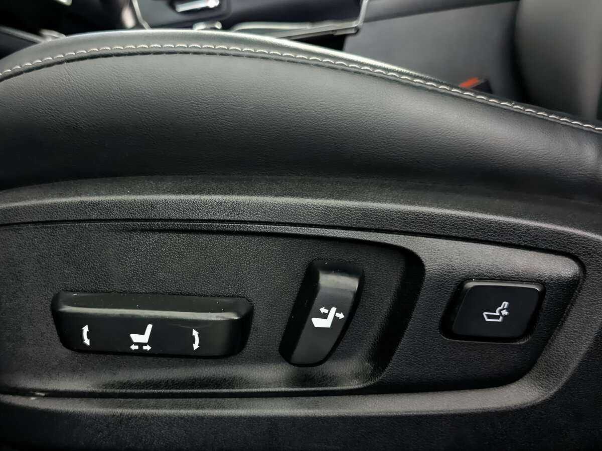 Lexus ES с пробегом — 2018 год. Фото: #21