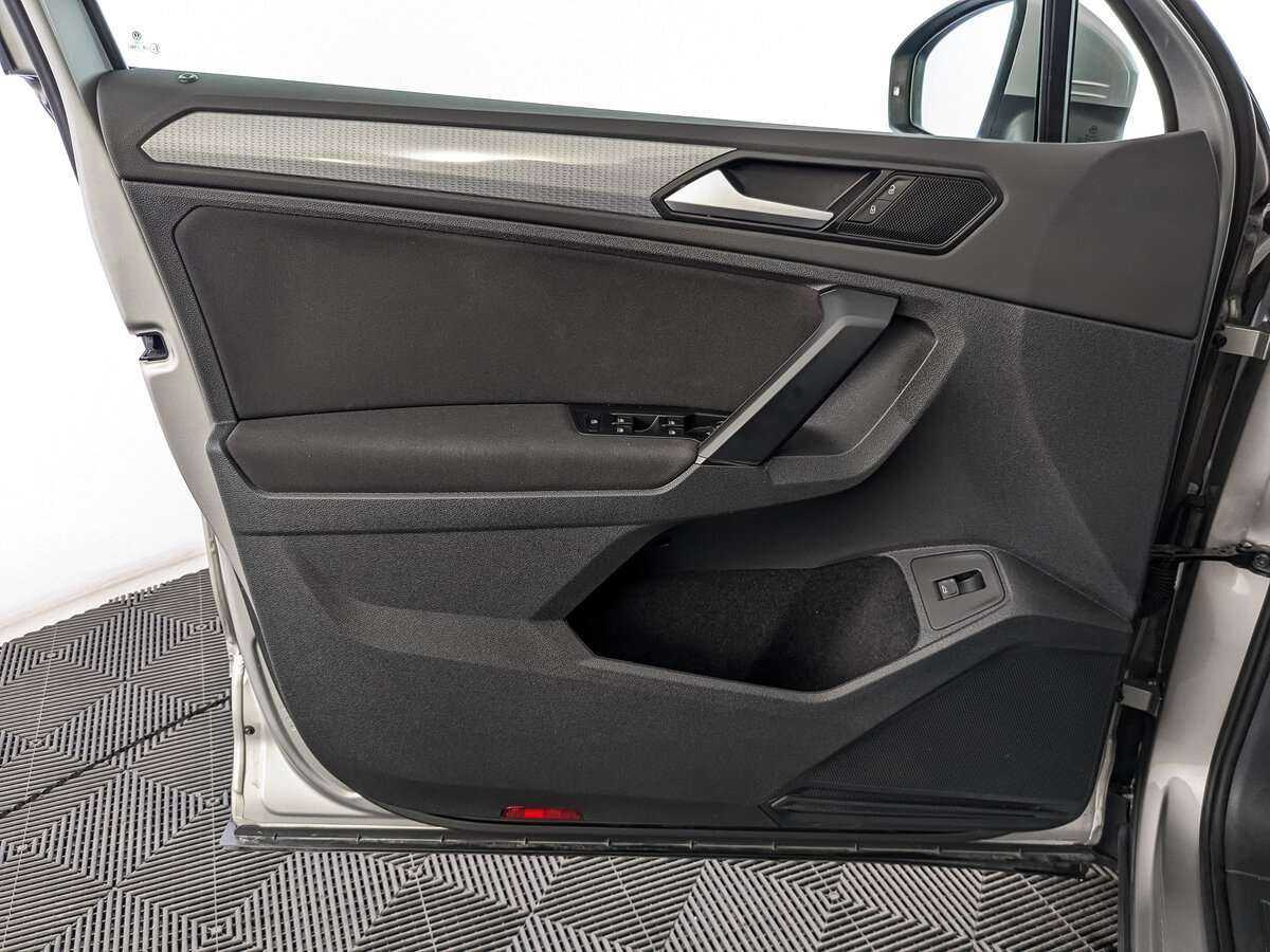 Volkswagen Tiguan с пробегом — 2021 год. Фото: #18
