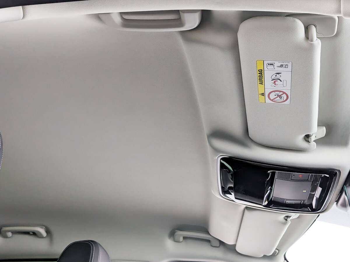 Land Rover Range Rover Velar с пробегом — 2019 год. Фото: #17