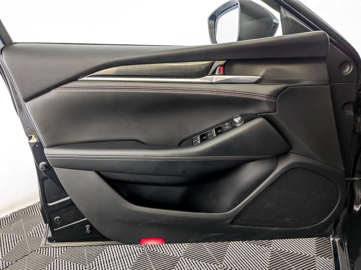 Mazda 6 с пробегом — 2021 год. Фото: #17