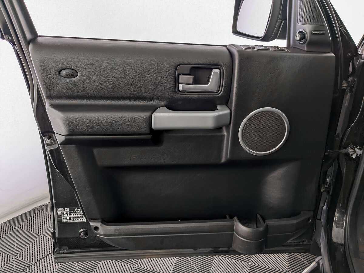 Land Rover Discovery с пробегом — 2008 год. Фото: #13