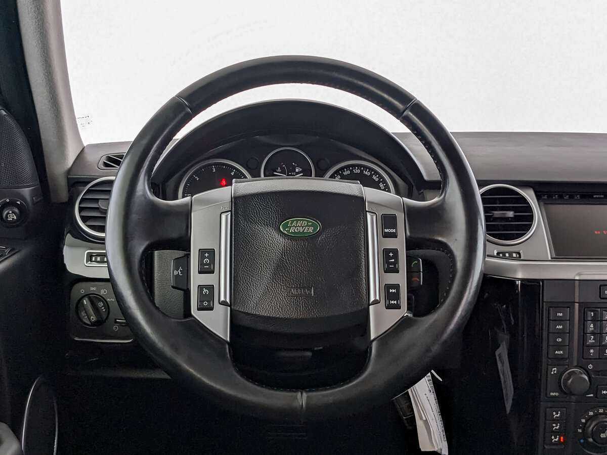 Land Rover Discovery с пробегом — 2008 год. Фото: #16