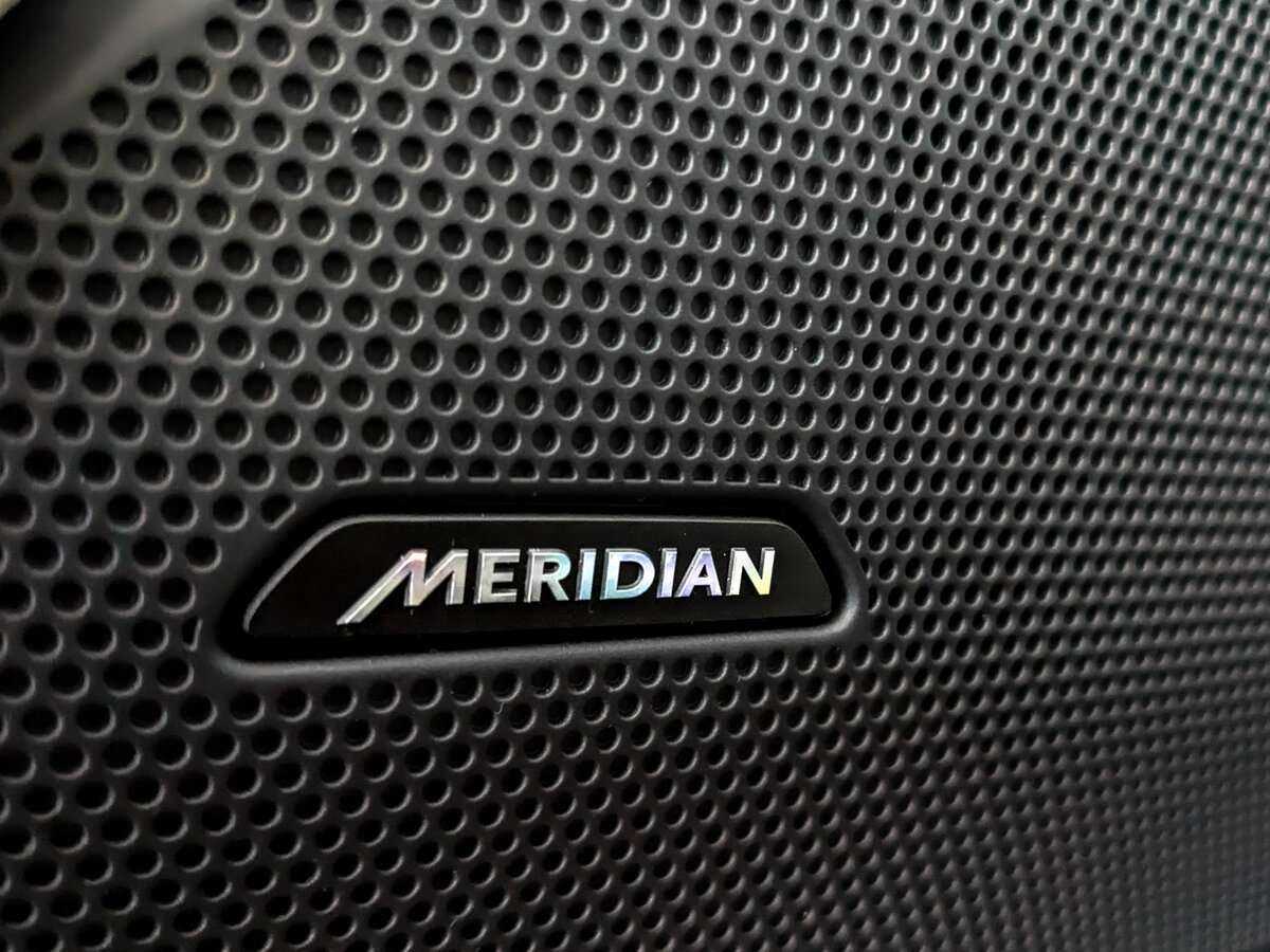 Land Rover Range Rover Velar с пробегом — 2020 год. Фото: #22