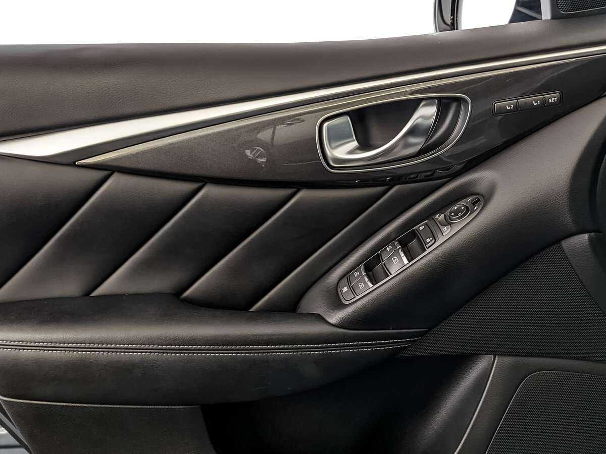 Infiniti Q50 с пробегом — 2016 год. Фото: #14