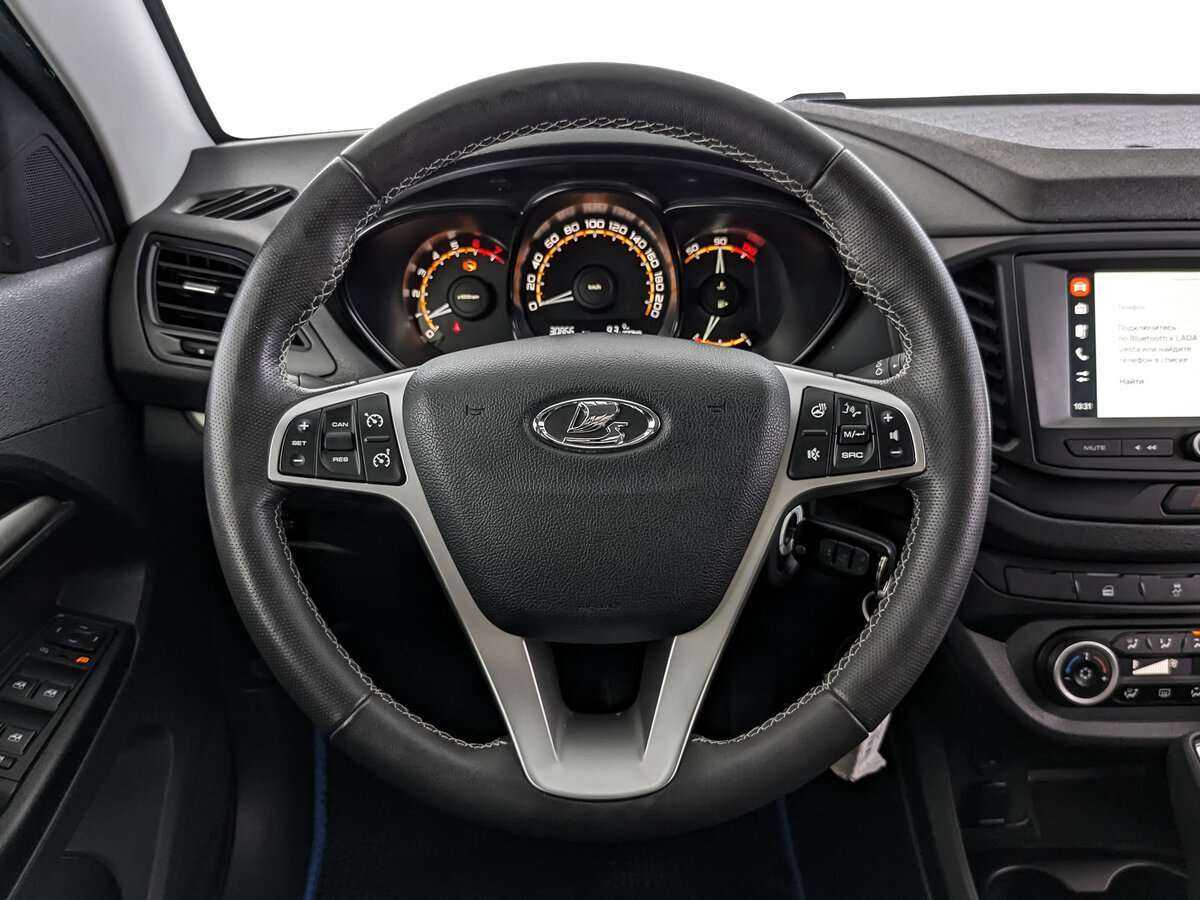 Lada (ВАЗ) Vesta с пробегом — 2022 год. Фото: #17