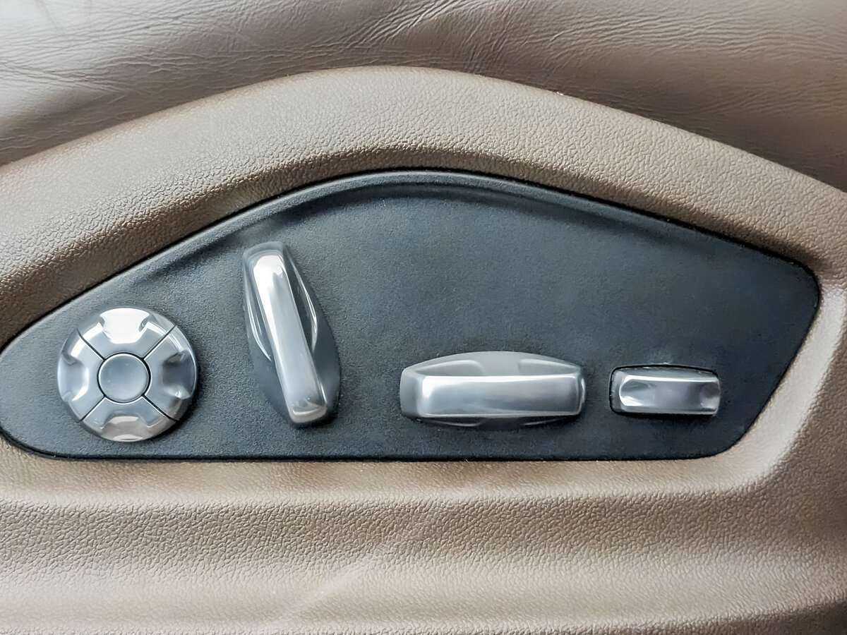 Porsche Cayenne с пробегом — 2019 год. Фото: #16