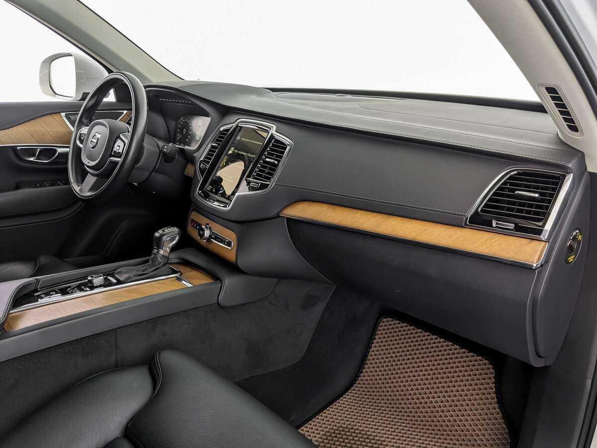 Volvo XC90 с пробегом — 2021 год. Фото: #8