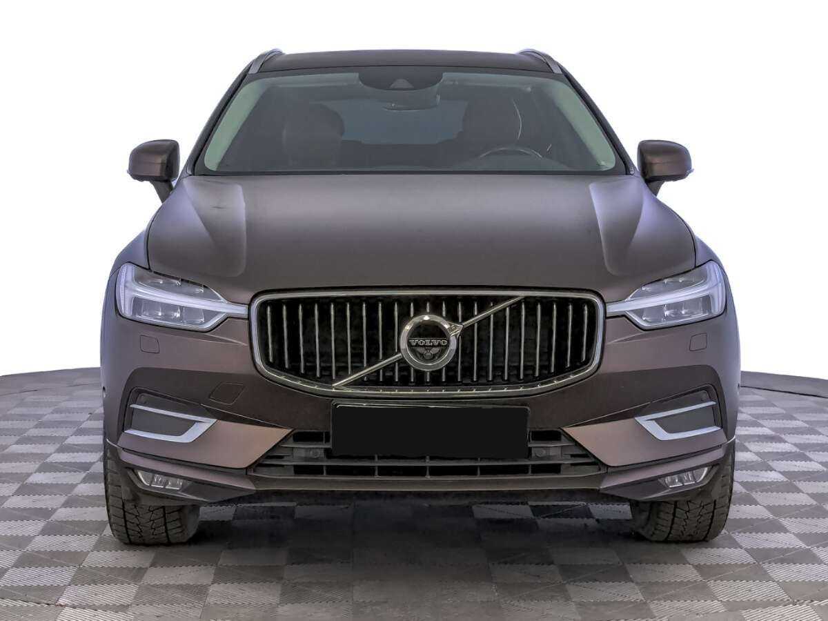 Volvo XC60 с пробегом — 2018 год. Фото: #1