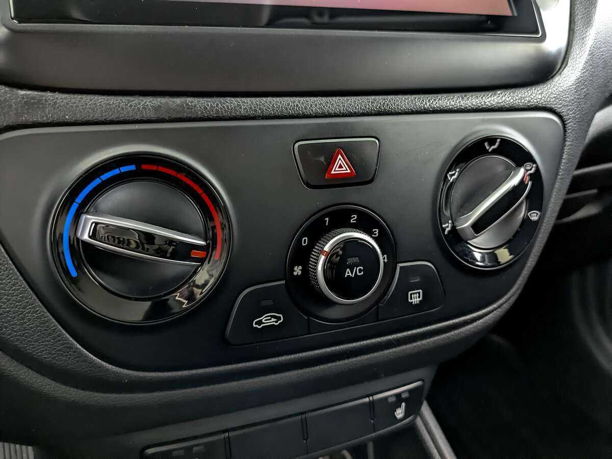 Hyundai Solaris с пробегом — 2021 год. Фото: #20