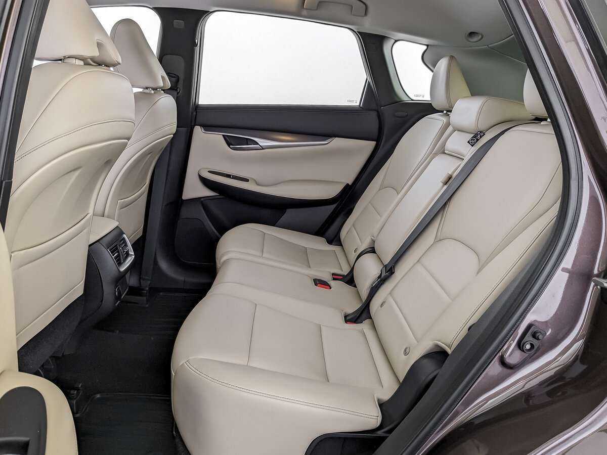 Infiniti QX50 с пробегом — 2018 год. Фото: #9
