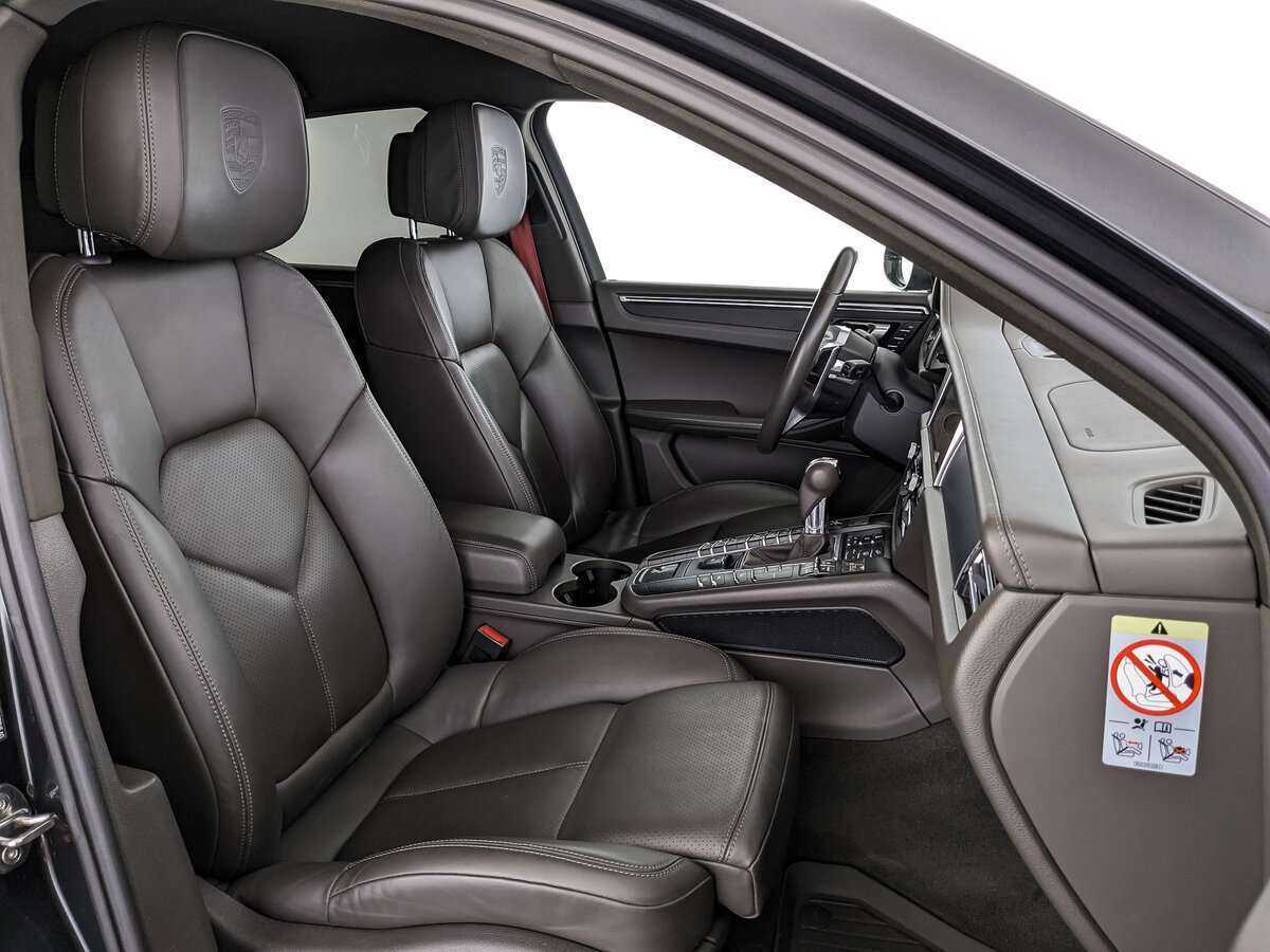 Porsche Macan с пробегом — 2020 год. Фото: #22