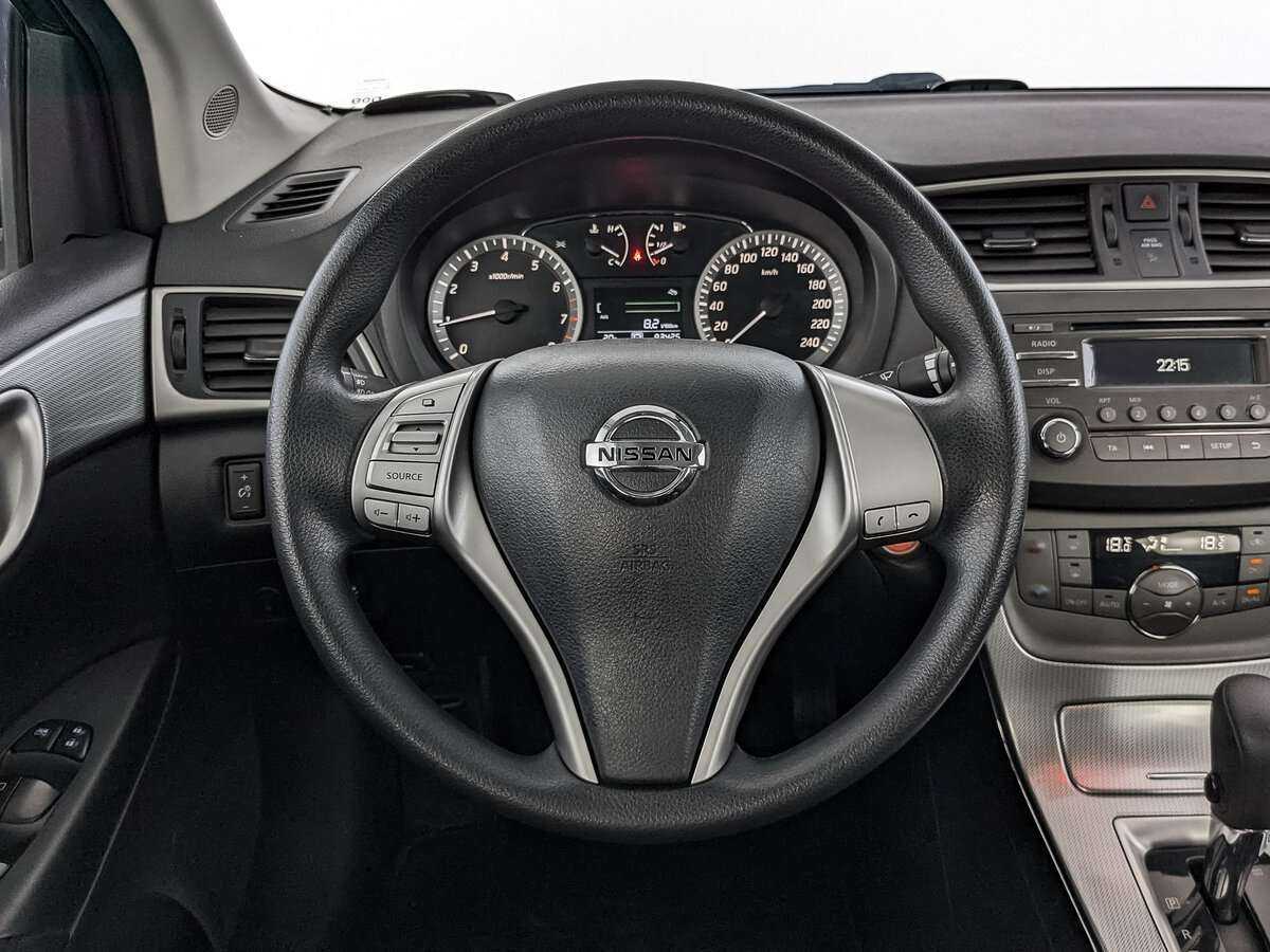 Nissan Tiida с пробегом — 2015 год. Фото: #17